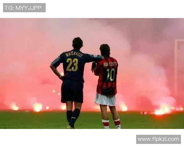 历史足球十大传奇球星风采全览 永载足坛史册的璀璨星光