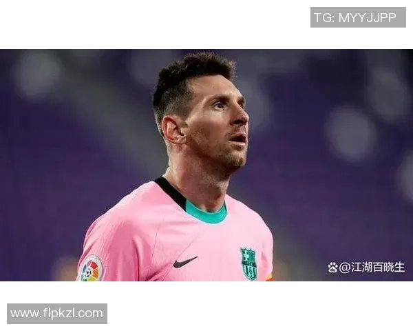 帅气足球球星挥洒艺术才华创作独特画作展现个人风格与魅力