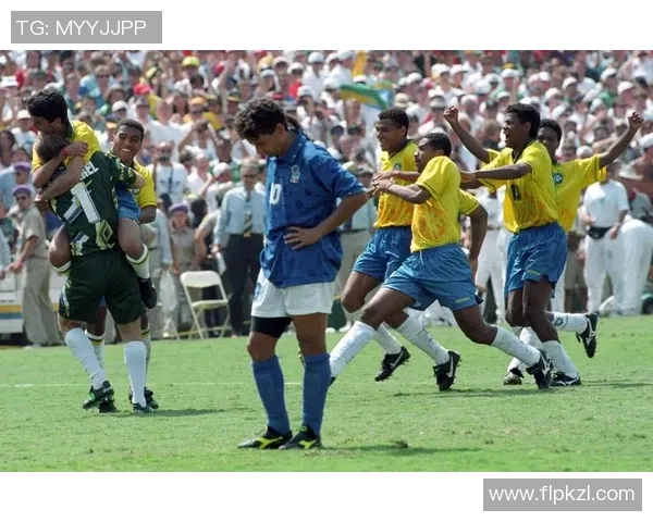 超巨球星引领足坛风潮，探讨他们对现代足球的深远影响与未来发展趋势